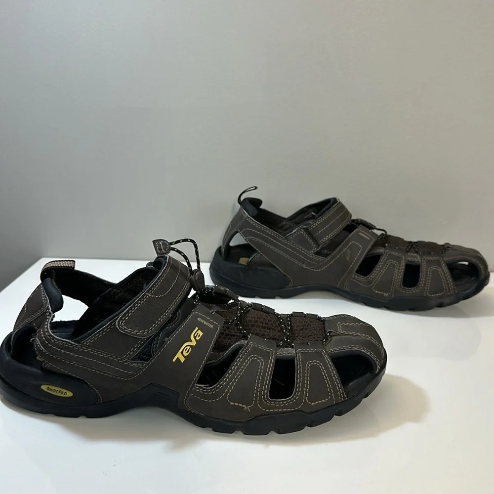 Teva Forebay Fisherman Hiking Sandals Size 12